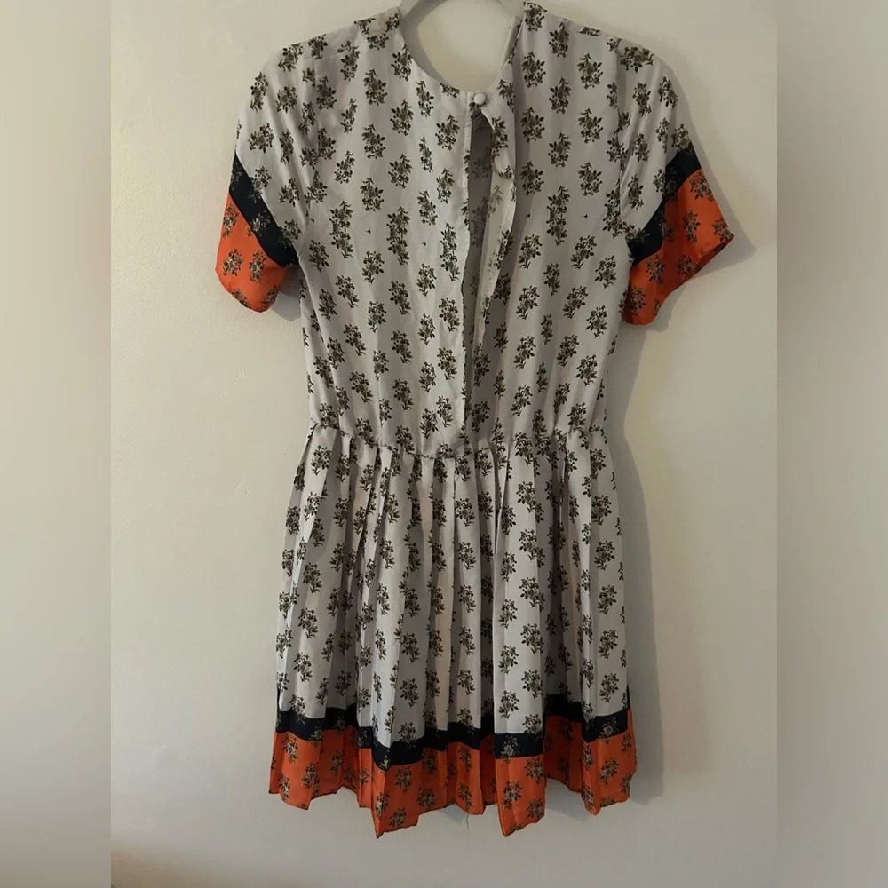 SALE!! NWOT Topshop floral pleated open back tea dress sz 8 - Picture 7 of 7